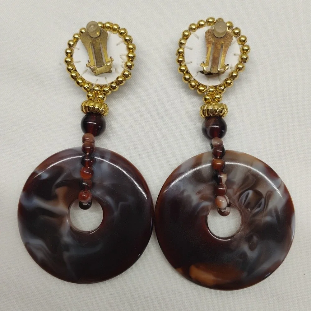 Vintage Brown White‎ Acrylic Dangle Clip On Earrings Statement Costume